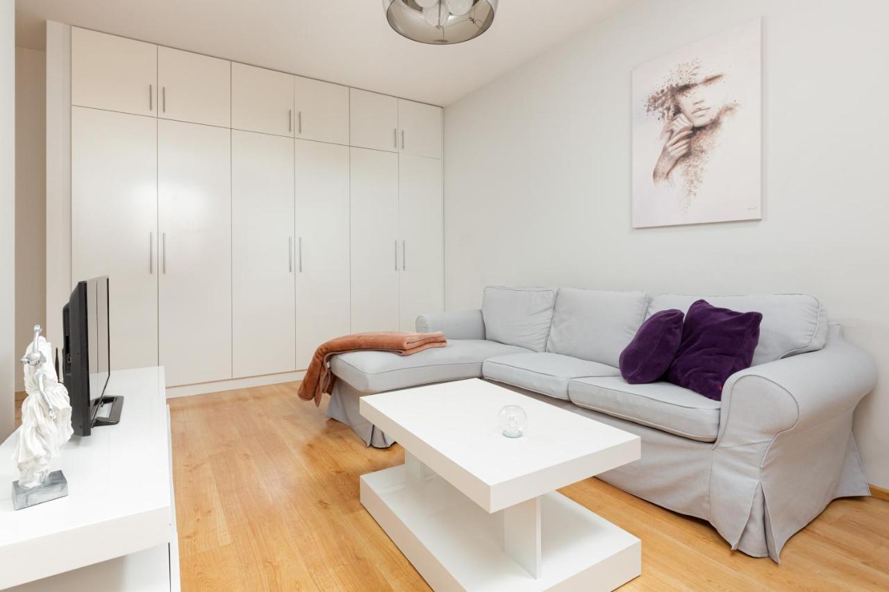 Apartament Na Woli Sowinskiego By Noclegi Renters 华沙 外观 照片